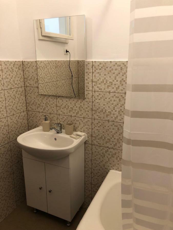 Poppys Apartment Arad Zewnętrze zdjęcie