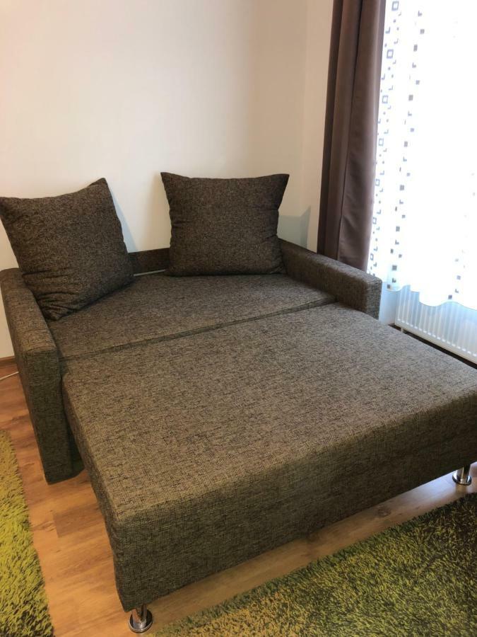 Poppys Apartment Arad Zewnętrze zdjęcie